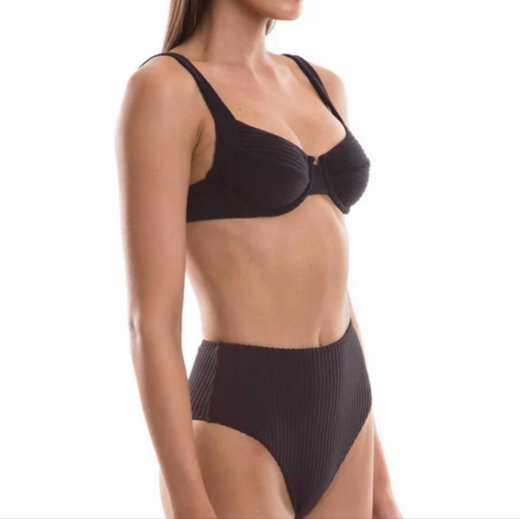 TJ Swim Top & Bottom - Picture 9 of 12